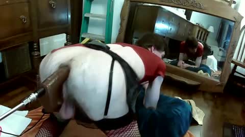 maxjr8008 online show from September 19, 7:09 am