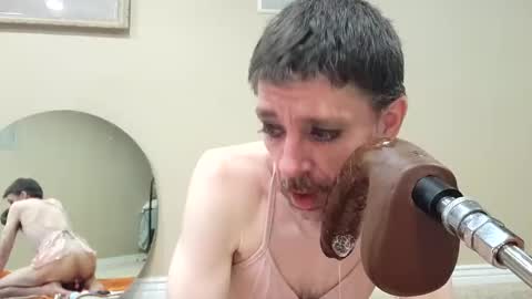 maxjr8008 online show from February 6, 4:10 am