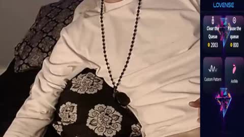 MaxRouger online show from October 14, 10:22 am