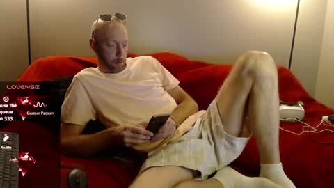 MaxRouger online show from June 14, 1:24 pm