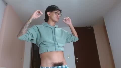 Snapshot of maxx_heatt chatting on October 24, 10:55 pm Maxx online show from October 24, 10:55 pm