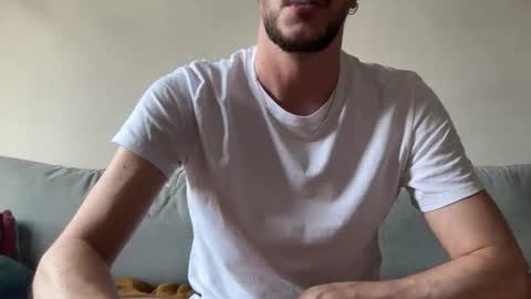 MaxXxurbate online show from June 1, 1:44 pm