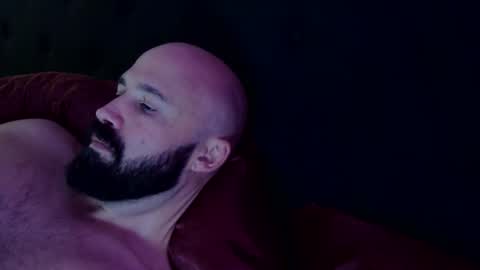 Snapshot of mc_bater chatting on October 21, 10:12 pm mc_bater online show from October 21, 10:12 pm