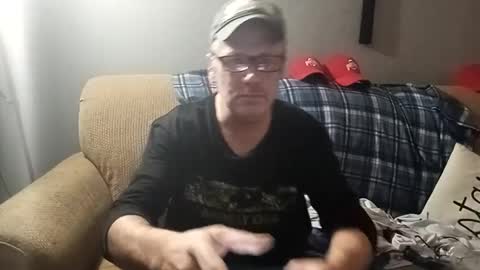 Snapshot of mcfly1973 chatting on January 4, 2:14 am mcfly1973 online show from January 4, 2:14 am