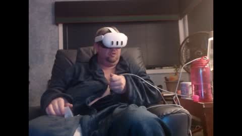 Sean online show from December 14, 12:11 am