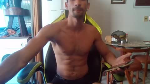 mdbisc online show from December 6, 3:00 pm