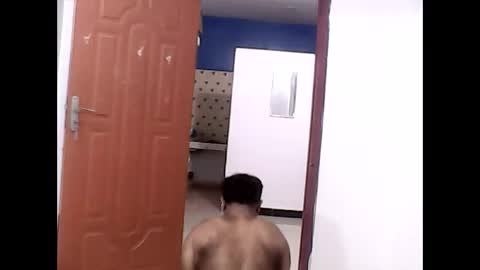 me_hai12 online show from January 31, 11:56 pm