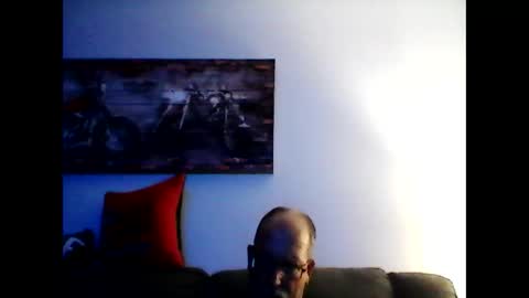 me at home online show from November 16, 4:25 am