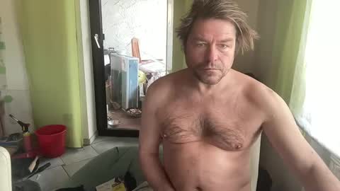 medeinoe online show from March 4, 8:35 am