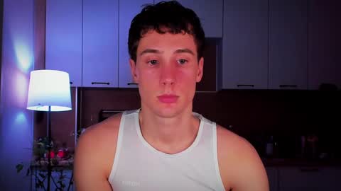 Mello online show from February 22, 1:44 am