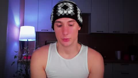 Mello online show from February 1, 12:29 am