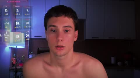 Mello online show from January 24, 10:30 pm