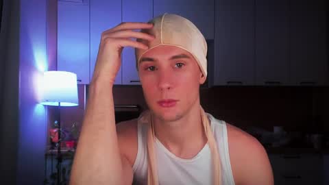 Mello online show from January 23, 2:12 am