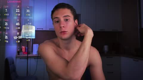 Mello online show from December 25, 9:33 pm