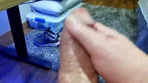 mellomike online show from March 6, 5:54 pm