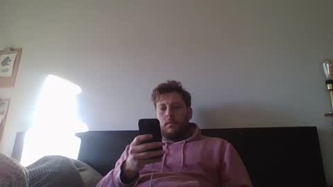 memo20cm online show from January 17, 9:39 am