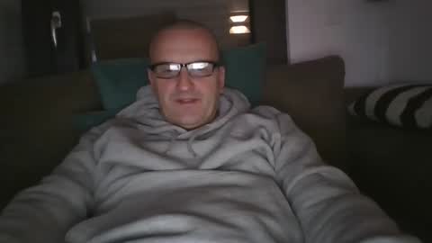 Pat online show from January 31, 9:05 pm