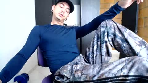 xxxxxxxxxmethodicxxxxxxxxx online show from August 9, 1:17 pm
