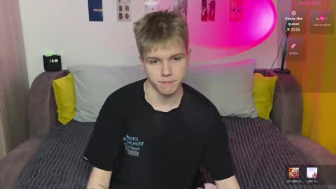 Arthur online show from February 13, 4:01 pm