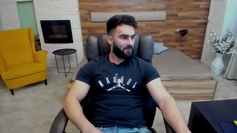 MicahLane online show from November 11, 5:45 am