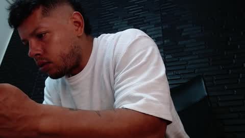 Michael Daviss online show from January 4, 1:21 pm