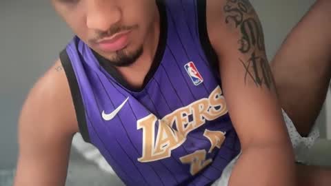 Snapshot of michael_jordanx chatting on February 8, 5:18 pm Angel online show from February 8, 5:18 pm