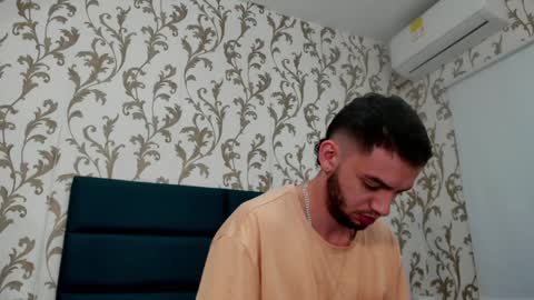 Michael Stevens online show from December 31, 4:35 pm