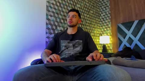 Michael Stevens online show from March 1, 6:43 pm