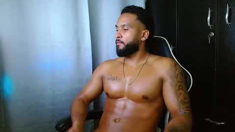 maximo online show from February 11, 6:07 am