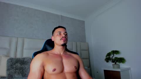 Michael online show from December 17, 3:36 am