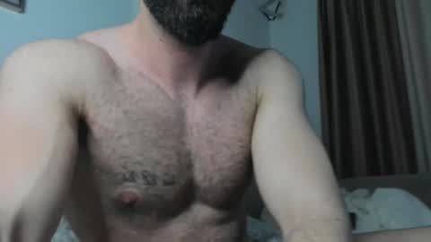 MichaelEvansx online show from December 18, 10:06 pm