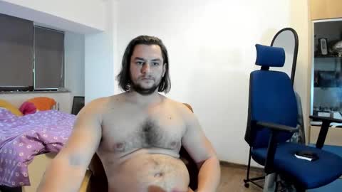 michaelragnar90 online show from December 20, 7:26 am