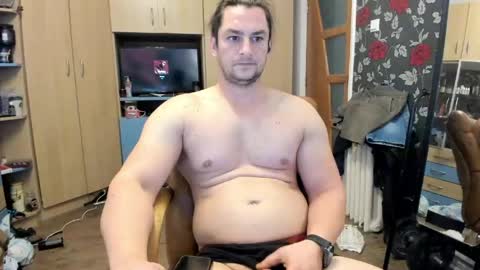 michaelragnar90 online show from May 30, 8:25 am
