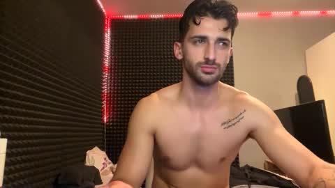 michelemagnetico online show from November 10, 11:53 pm