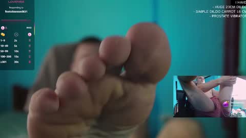 Snapshot of mickey_pict chatting on March 7, 7:19 am Mickey online show from March 7, 7:19 am