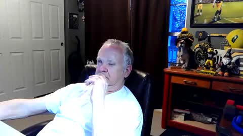 midwestdad09 online show from March 21, 12:03 am