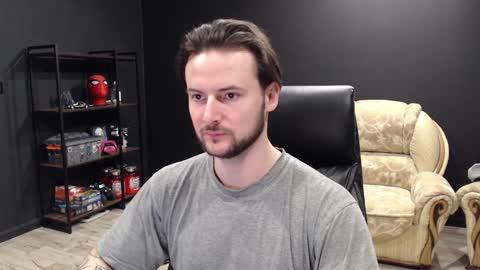 Snapshot of mihasikd chatting on February 6, 6:46 pm Misha Winchester online show from February 6, 6:46 pm