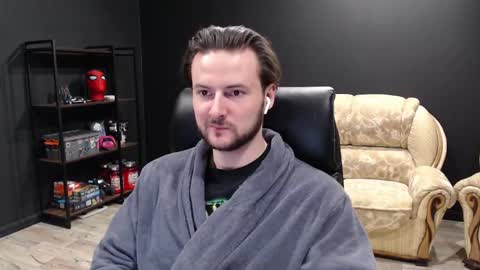 Snapshot of mihasikd chatting on February 12, 9:01 pm Misha Winchester online show from February 12, 9:01 pm