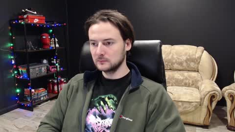 Snapshot of mihasikd chatting on December 15, 9:56 am Misha Winchester online show from December 15, 9:56 am