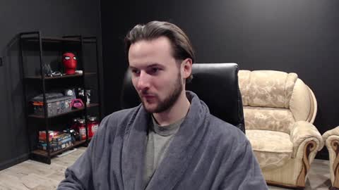 Snapshot of mihasikd chatting on February 7, 11:23 am Misha Winchester online show from February 7, 11:23 am