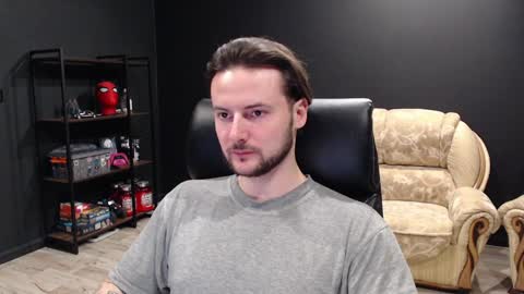 Snapshot of mihasikd chatting on February 4, 5:34 pm Misha Winchester online show from February 4, 5:34 pm