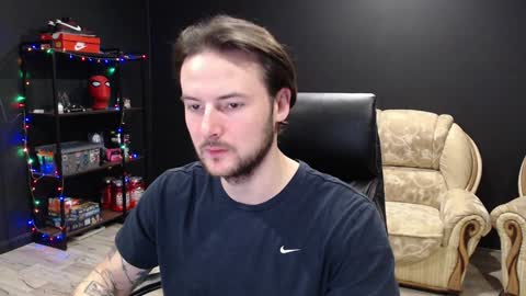 Snapshot of mihasikd chatting on December 23, 9:38 am Misha Winchester online show from December 23, 9:38 am