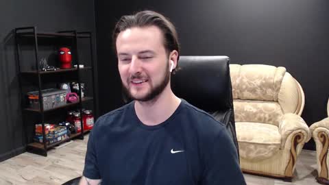 Snapshot of mihasikd chatting on February 18, 11:19 pm Misha Winchester online show from February 18, 11:19 pm