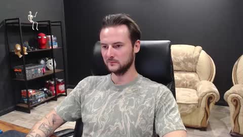 Snapshot of mihasikd chatting on October 7, 2:54 pm Misha Winchester online show from October 7, 2:54 pm