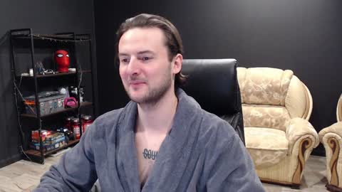 Snapshot of mihasikd chatting on January 24, 11:37 am Misha Winchester online show from January 24, 11:37 am