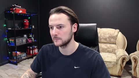 Snapshot of mihasikd chatting on December 20, 10:27 am Misha Winchester online show from December 20, 10:27 am