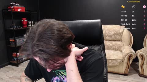 Snapshot of mihasikd chatting on December 12, 7:26 pm Misha Winchester online show from December 12, 7:26 pm