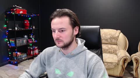 Snapshot of mihasikd chatting on December 21, 2:47 pm Misha Winchester online show from December 21, 2:47 pm