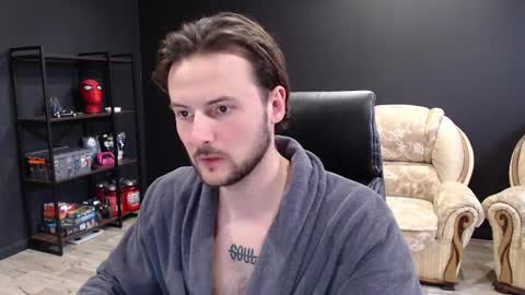 Snapshot of mihasikd chatting on March 10, 10:50 am Misha Winchester online show from March 10, 10:50 am