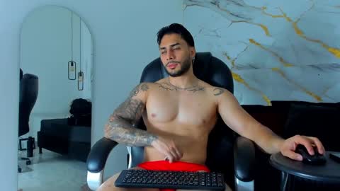 Daniel online show from October 16, 1:19 pm